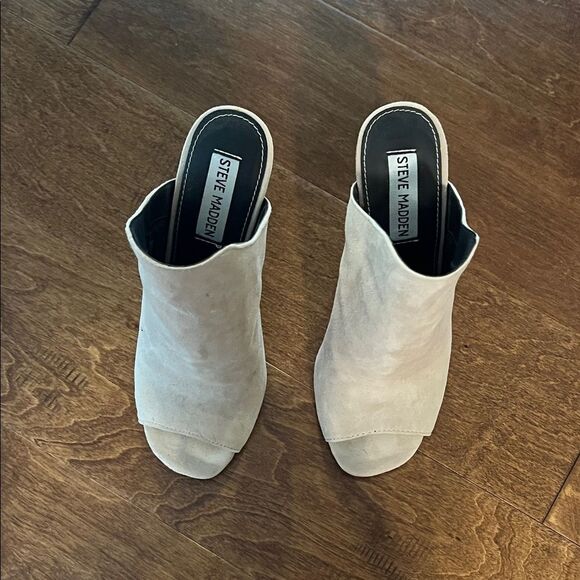 Steve Madden “Sooki” Women's Cream Peep Toe Mules - Picture 2 of 6